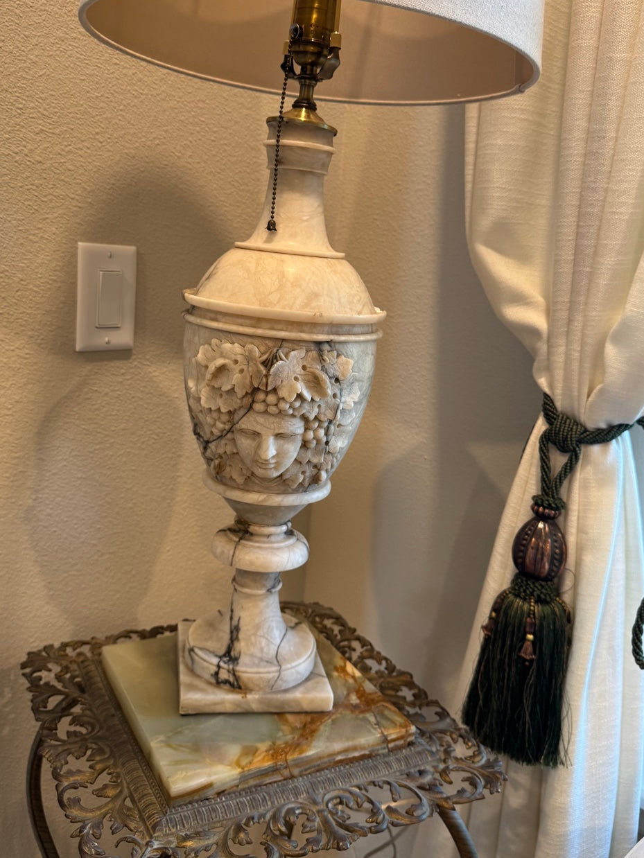 The Alabaster Lamp — photo 3