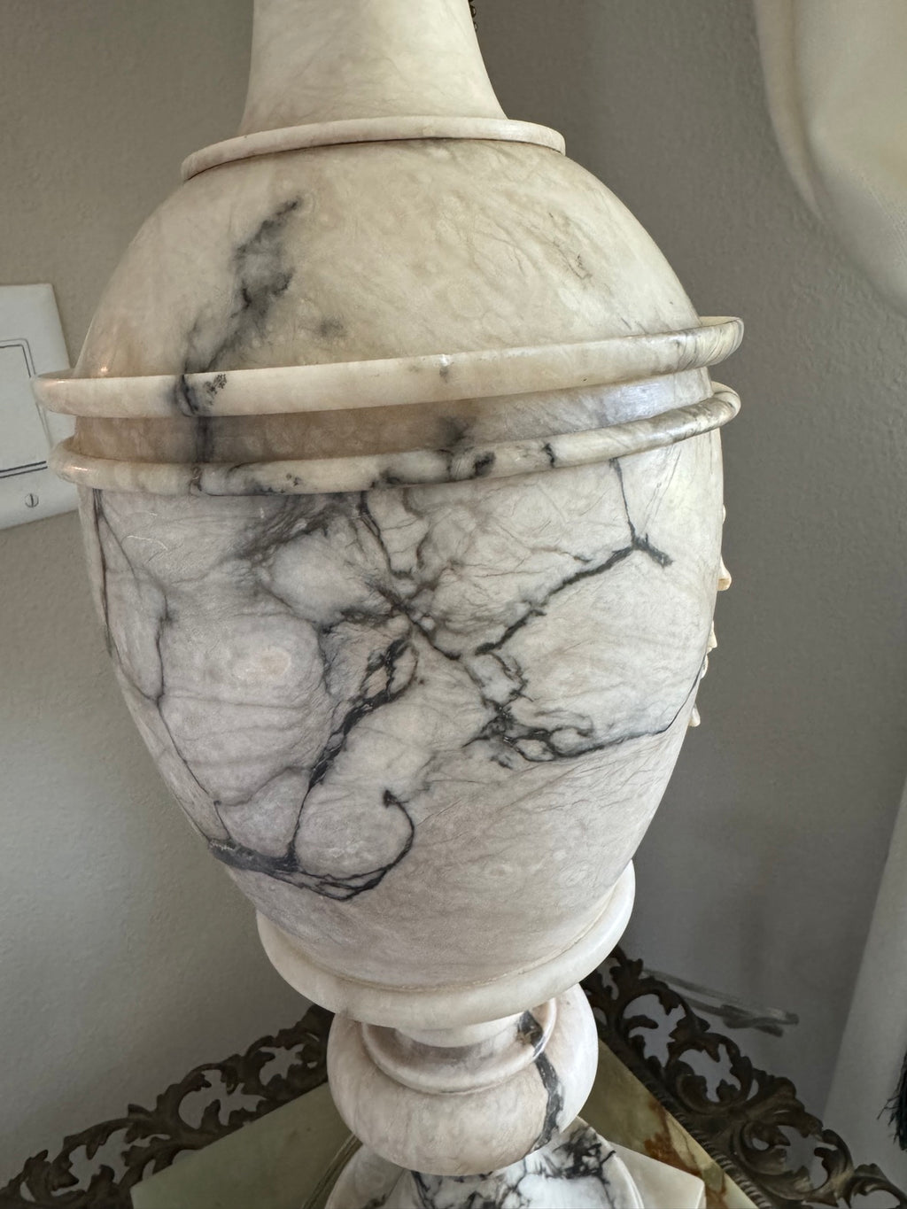 The Alabaster Lamp — photo 11